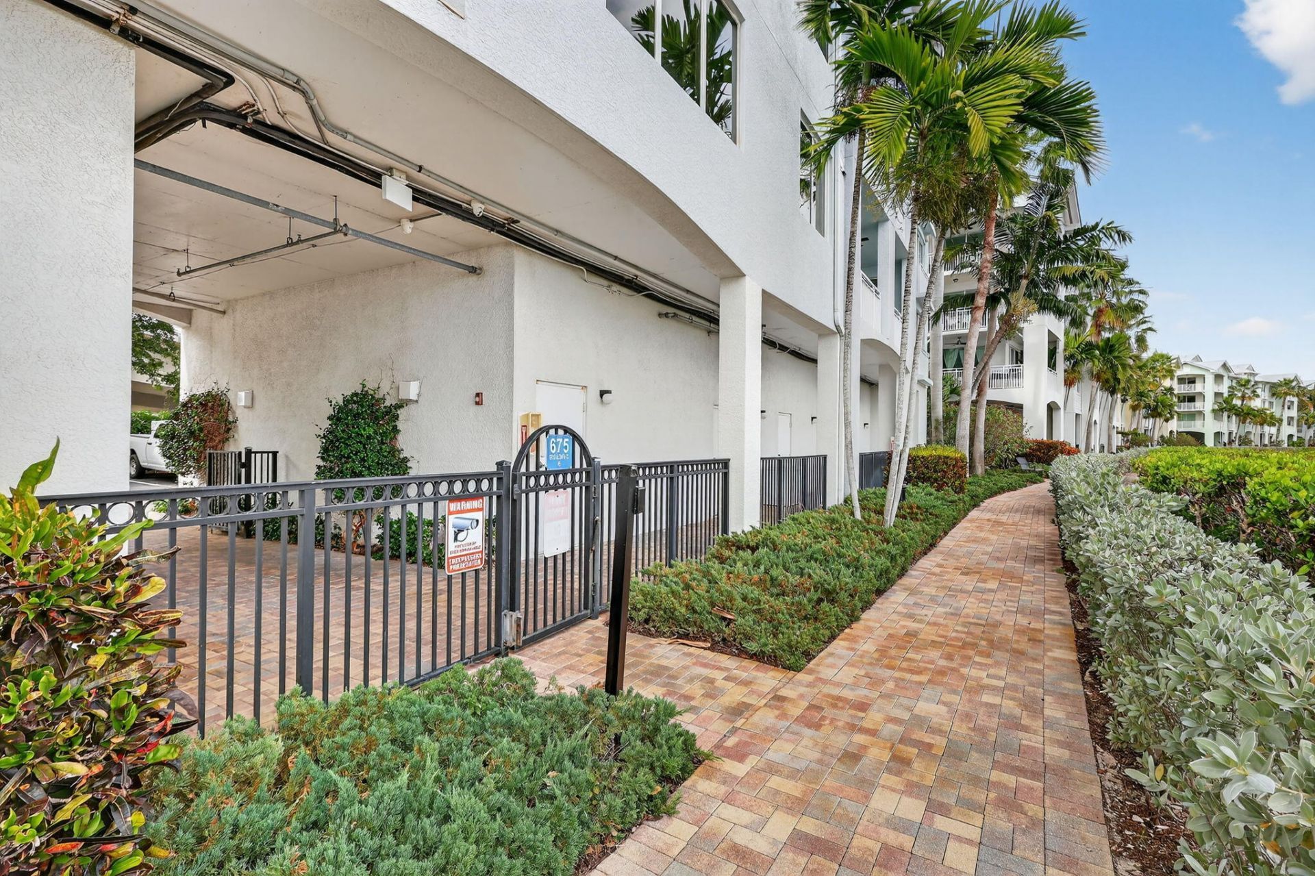 675 NW Flagler Avenue, Unit 202, Stuart, FL 34994 Photo