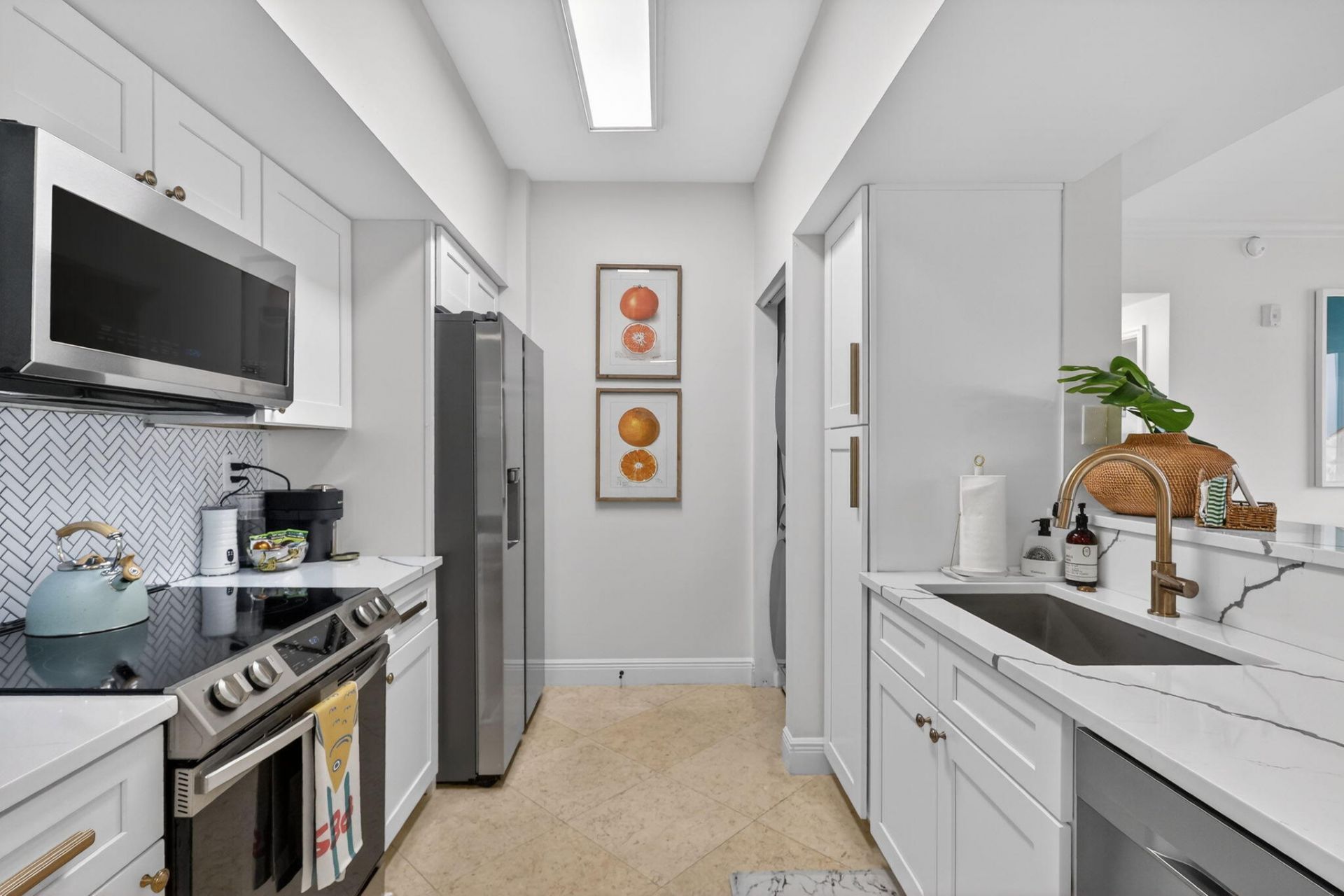 675 NW Flagler Avenue, Unit 202, Stuart, FL 34994 Photo