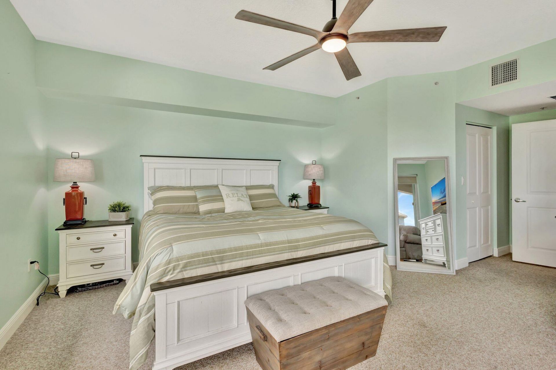 975 NW Flagler Avenue, Unit 407, Stuart, FL 34994 Photo