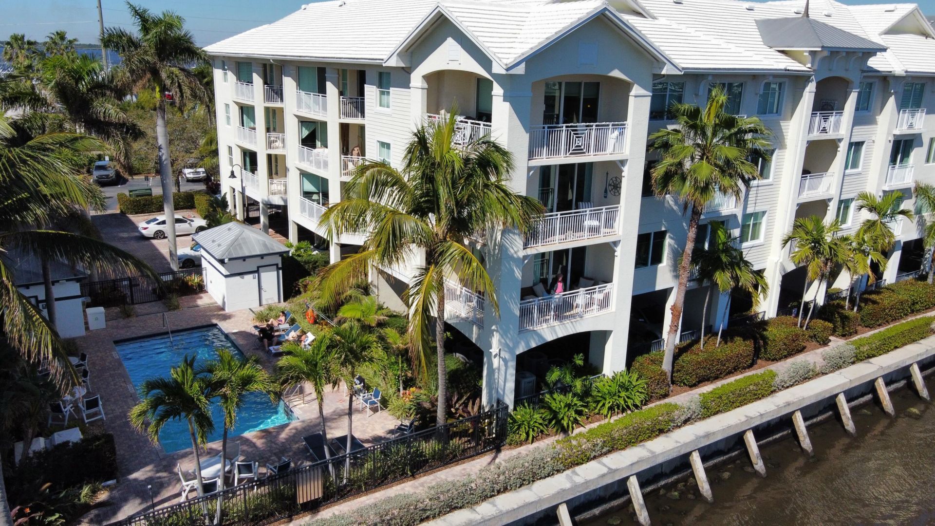 975 NW Flagler Avenue, Unit 407, Stuart, FL 34994 Photo