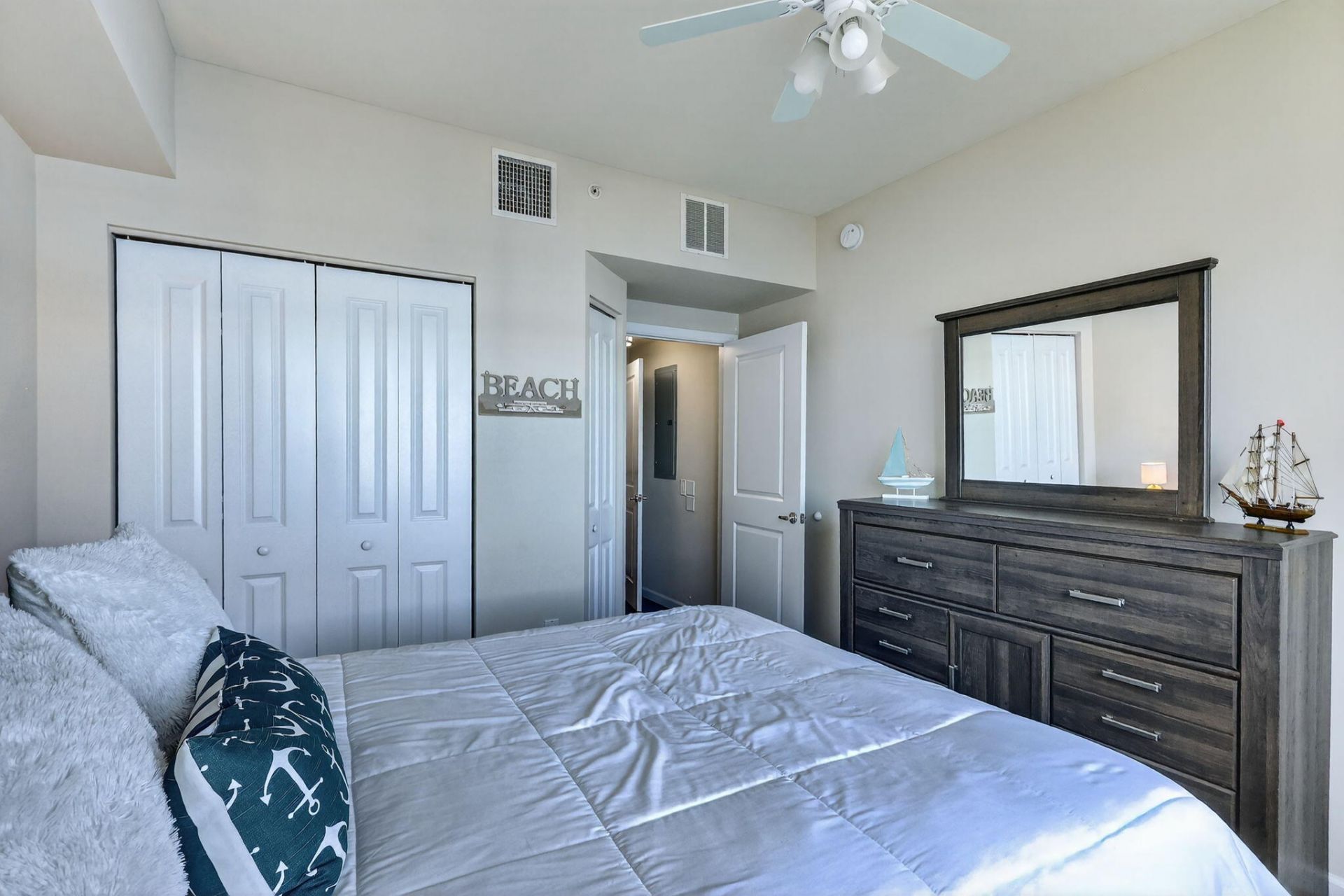 415 NW Flagler Avenue, Unit 403, Stuart, FL 34994 Photo