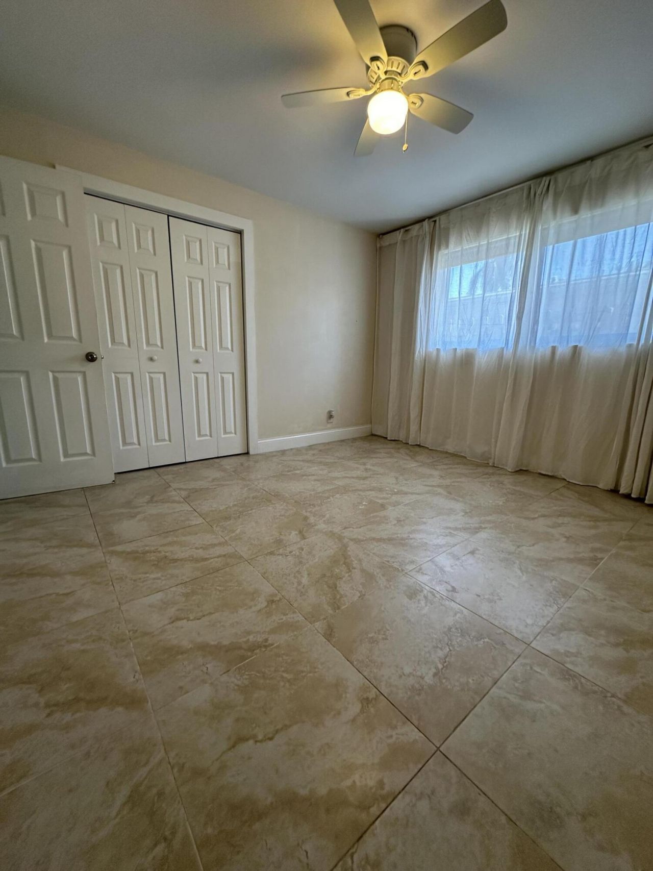 5605 SW 24th Avenue, Fort Lauderdale, FL 33312 Photo