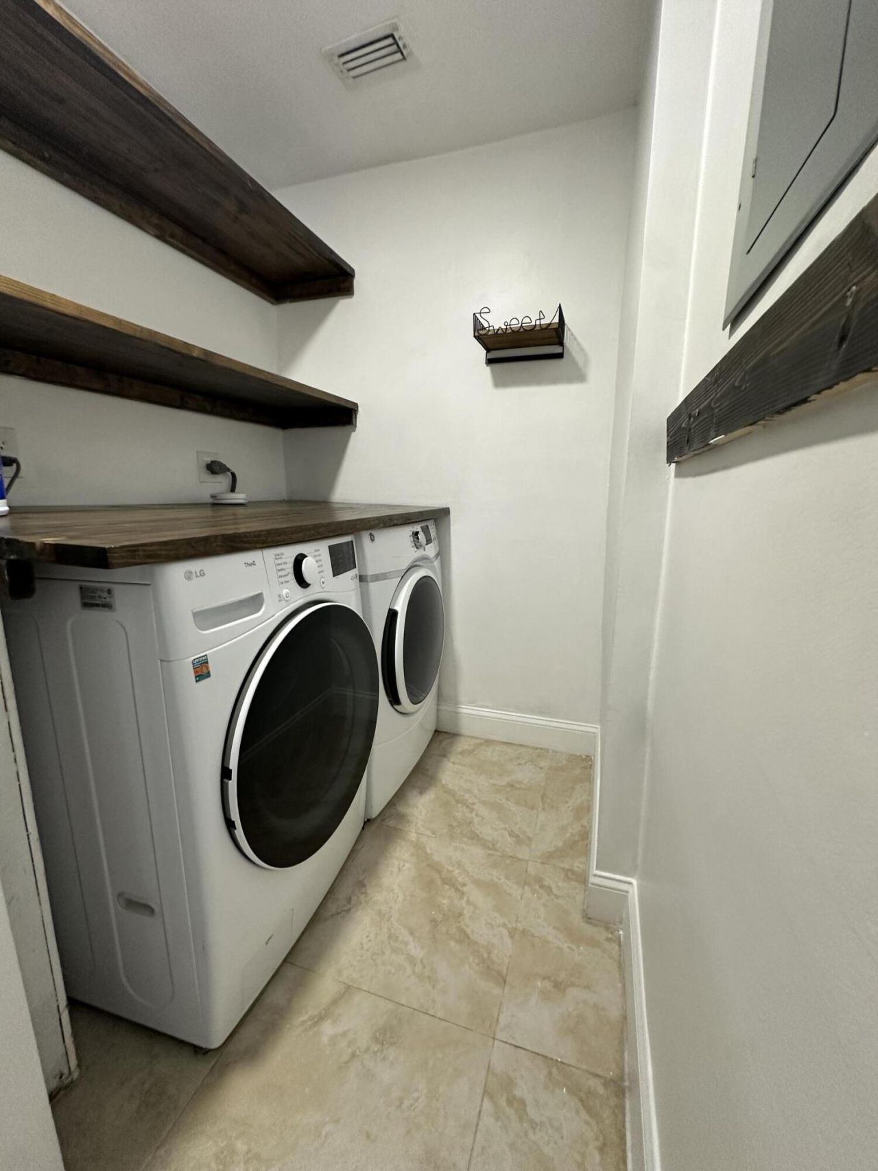 5605 SW 24th Avenue, Fort Lauderdale, FL 33312 Photo