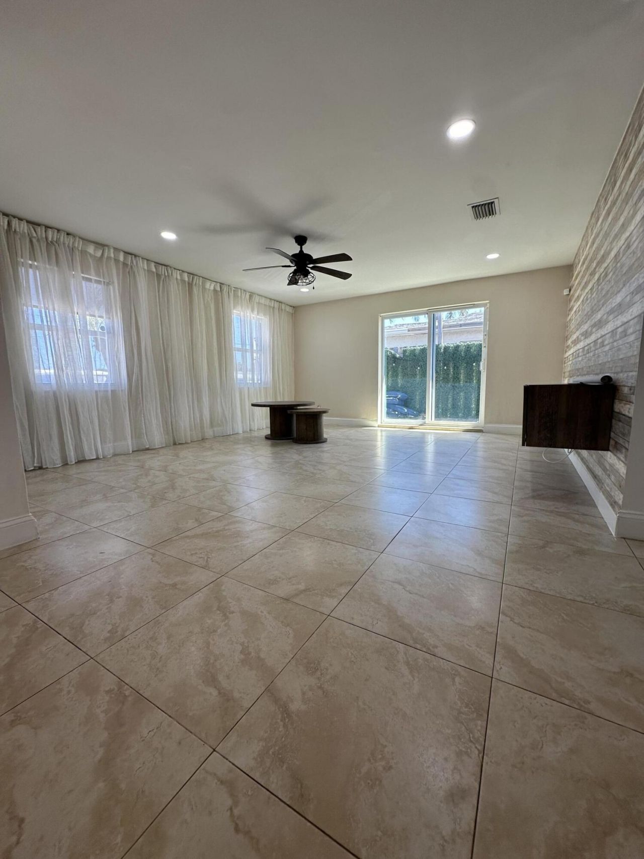 5605 SW 24th Avenue, Fort Lauderdale, FL 33312 Photo