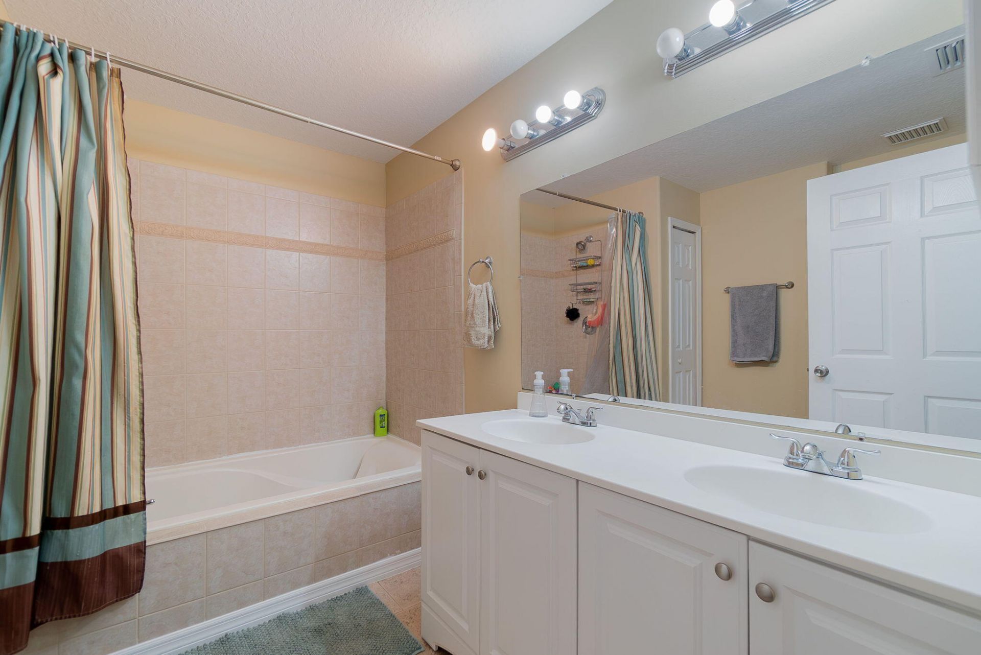 17468 N 38th Rd Road N, The Acreage, FL 33470 Photo