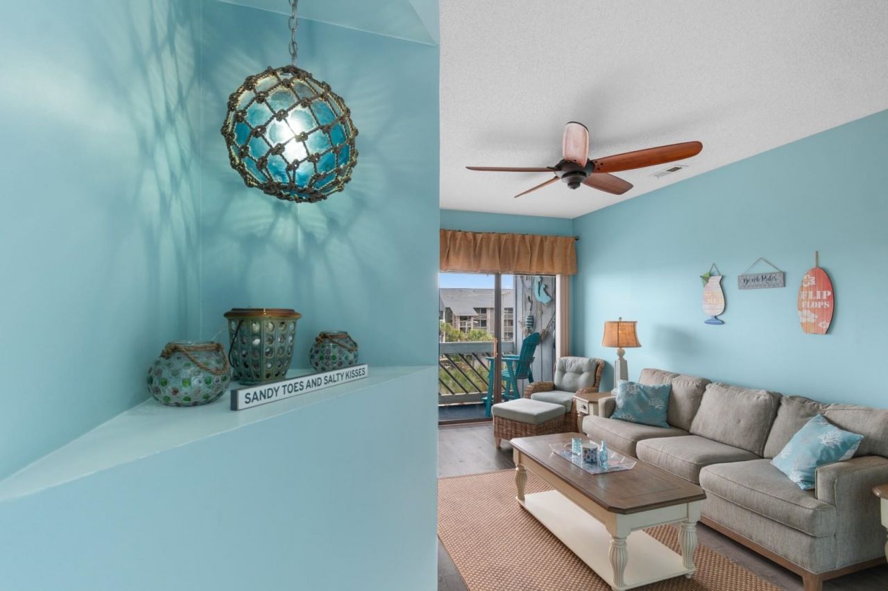 627 N Waccamaw Dr.  Photo 10