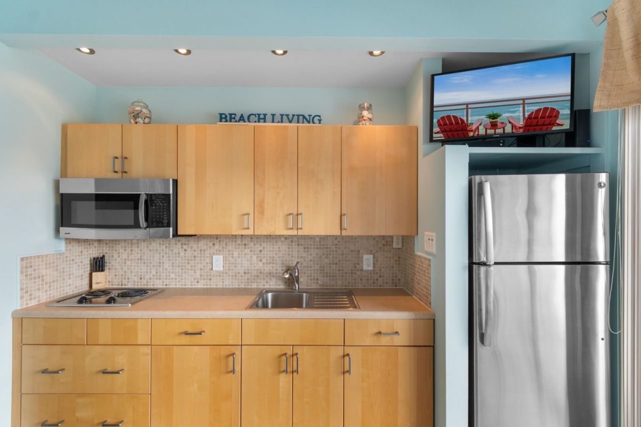 627 N Waccamaw Dr.  Photo 12