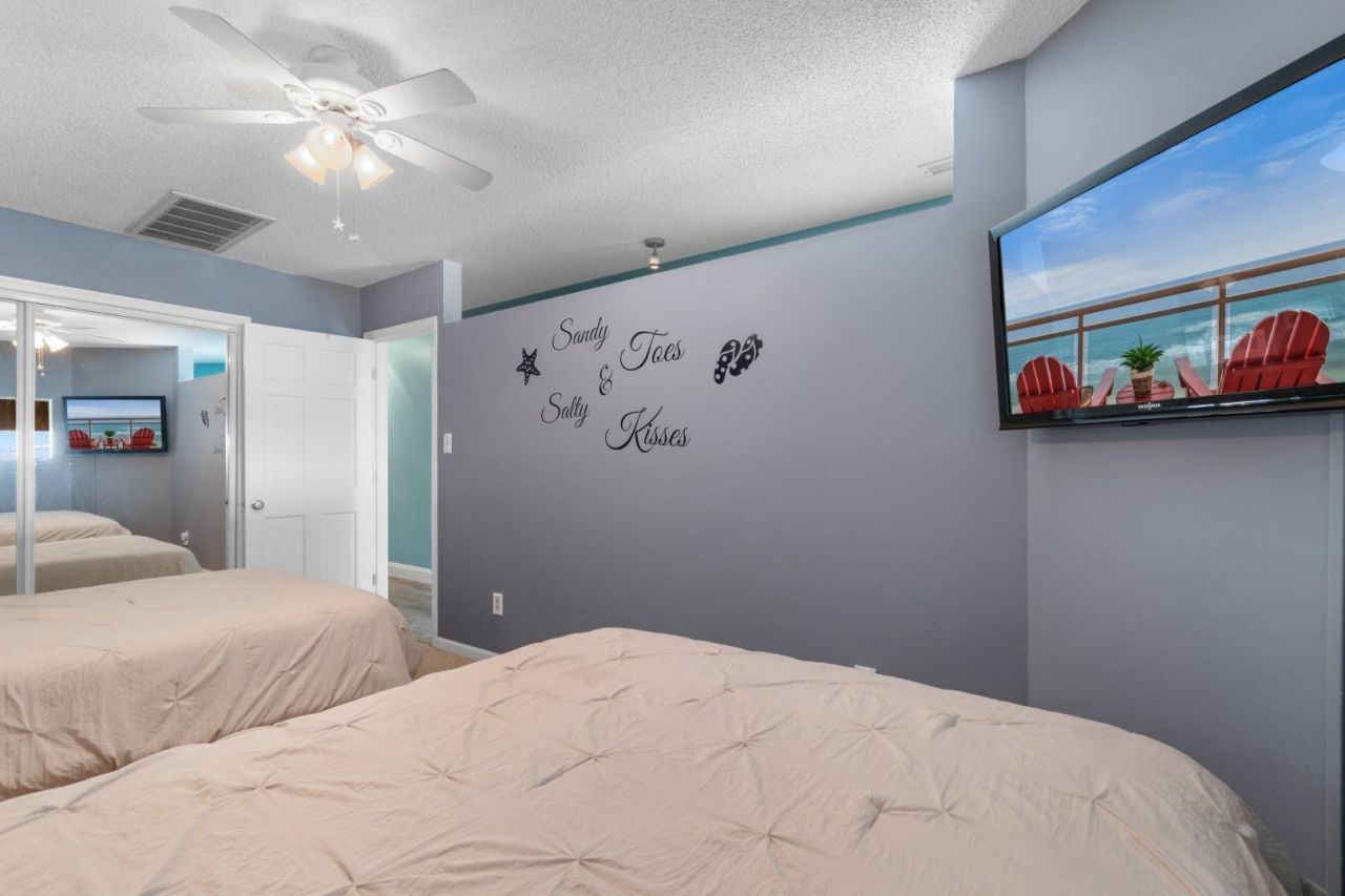 627 N Waccamaw Dr.  Photo 17