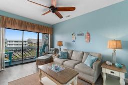 627 N Waccamaw Dr.  photo 4