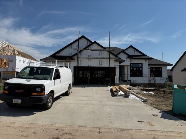 60 S Seven Oaks Road, North Liberty, IA 52317