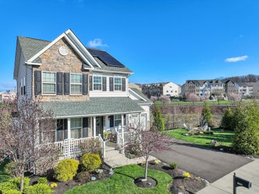 2228 BRIDGEPORT AVENUE, PENNSBURG, PA 18073