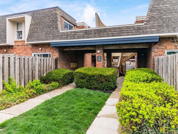 1474 Lafayette Drive , Unit B, Columbus, OH 43220