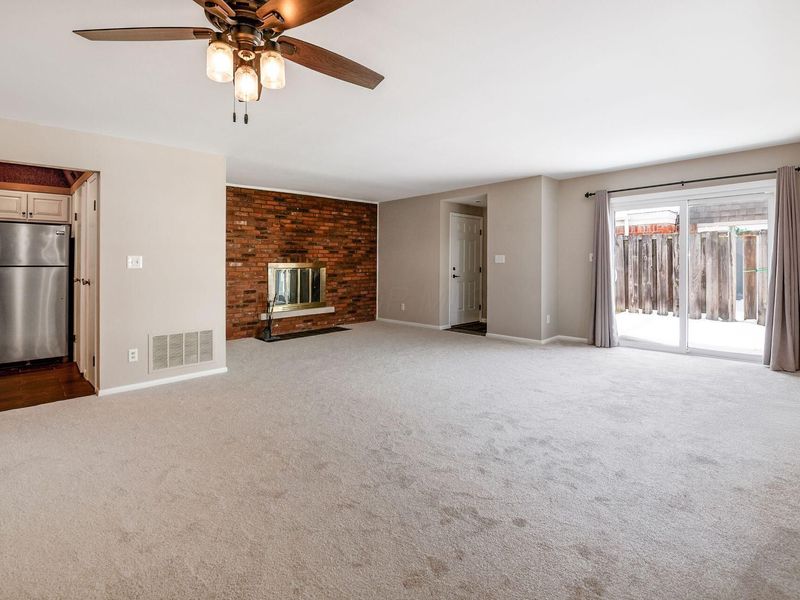 1474 Lafayette Drive , Unit B, Columbus, OH 43220 Photo 11