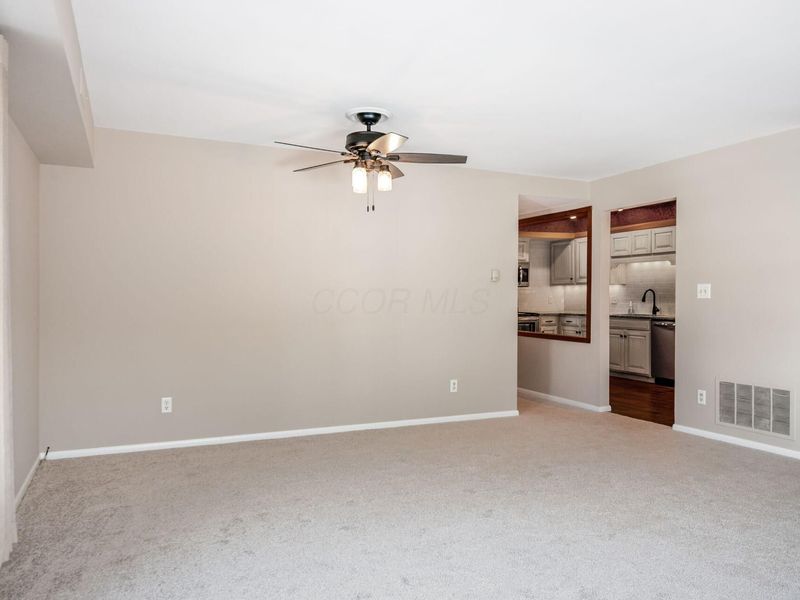 1474 Lafayette Drive , Unit B, Columbus, OH 43220 Photo 15