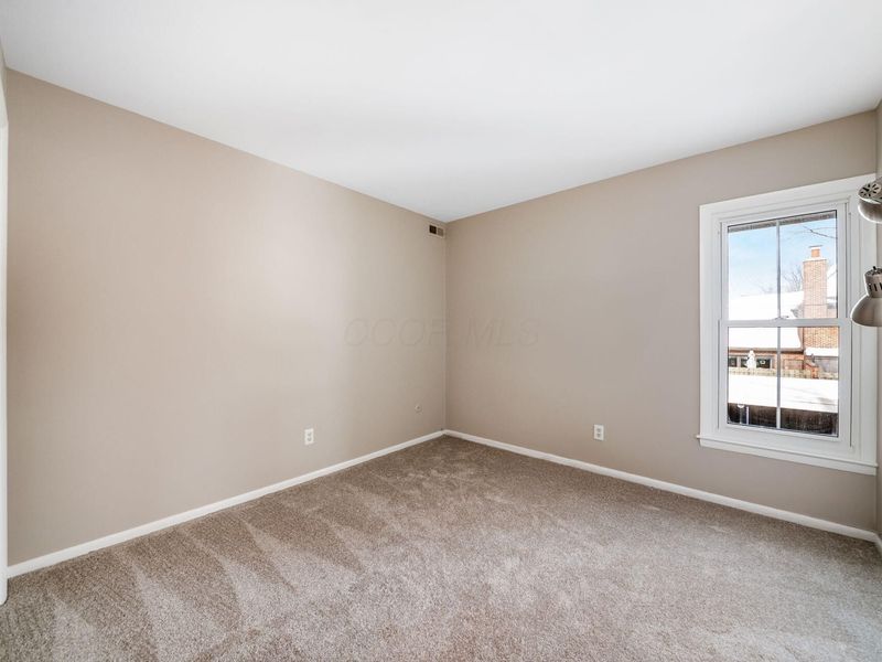 1474 Lafayette Drive , Unit B, Columbus, OH 43220 Photo 24