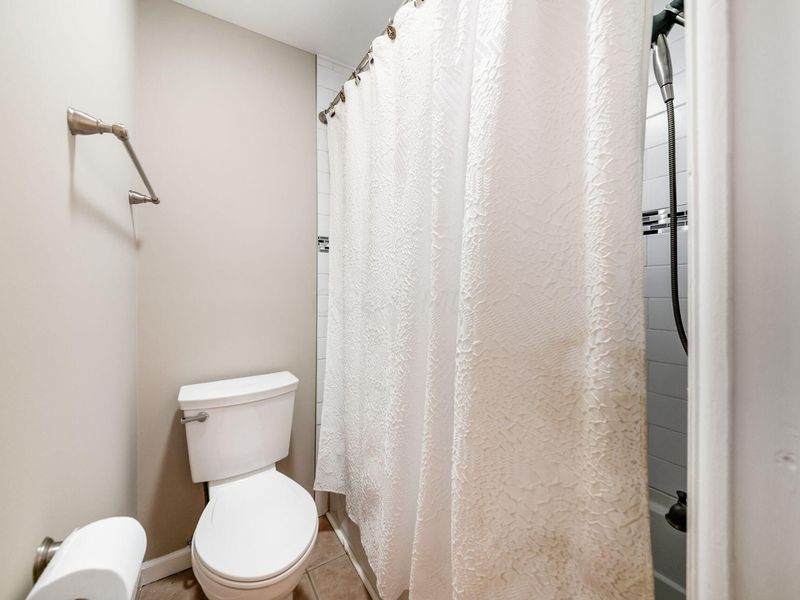 1474 Lafayette Drive , Unit B, Columbus, OH 43220 Photo 39