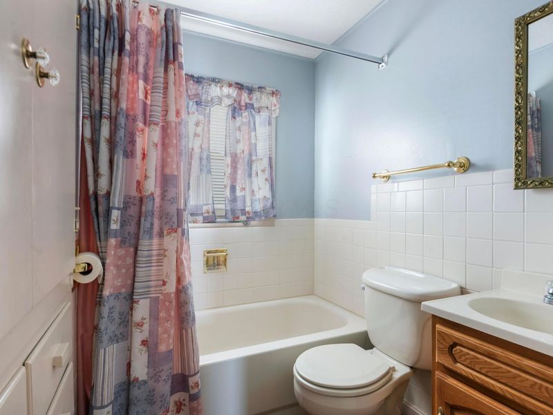 457 Half Avenue, Circleville, OH 43113 Photo 15