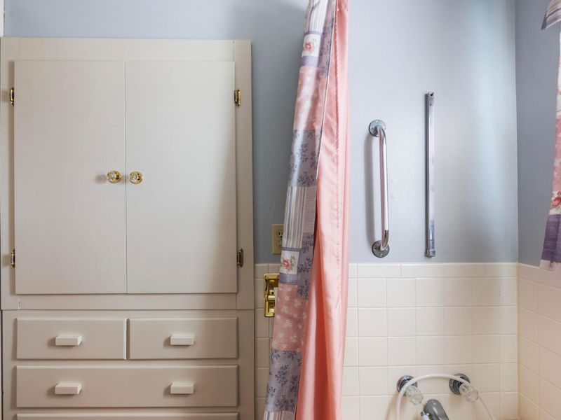 457 Half Avenue, Circleville, OH 43113 Photo 16