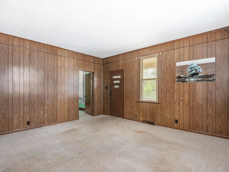 457 Half Avenue, Circleville, OH 43113 Photo 5