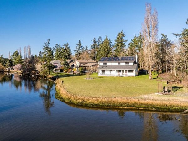 87 Kingham Pl , View Royal, BC V9B 1L9