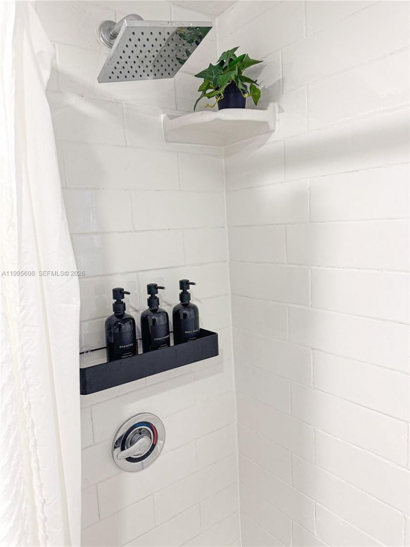 174 NE 55th St, Unit 1, Miami, FL 33137 Photo