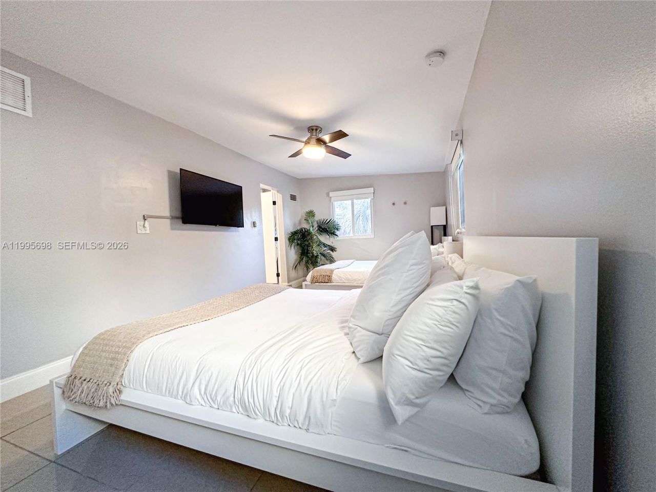 174 NE 55th St, Unit 1, Miami, FL 33137 Photo