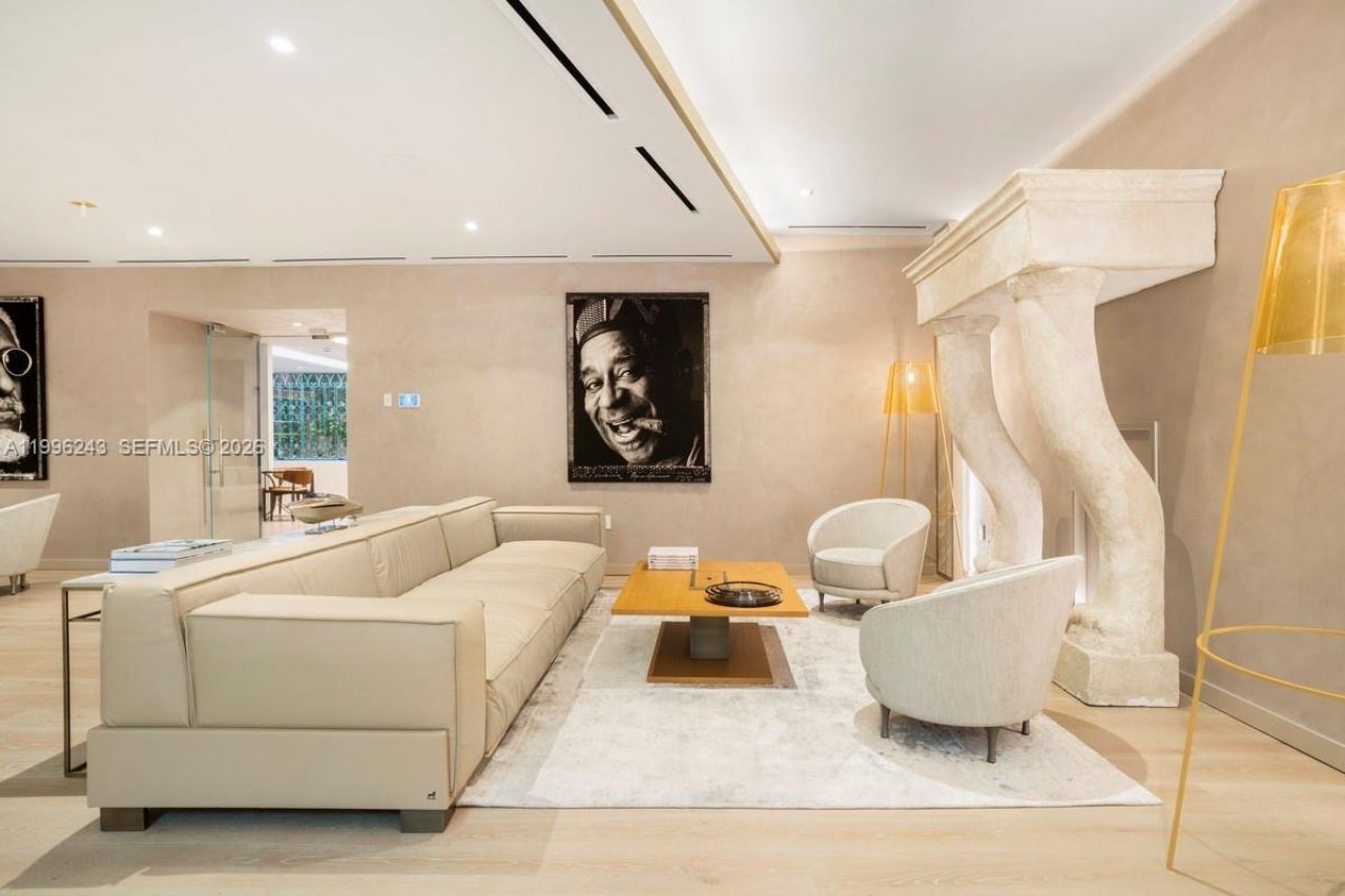 1000 Brickell Plaza, Unit 2701, Miami, FL 33131 Photo