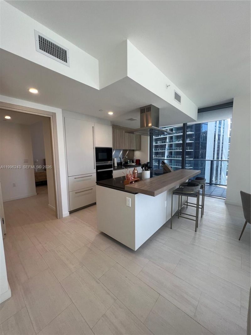 1000 Brickell Plaza, Unit 2701, Miami, FL 33131 Photo