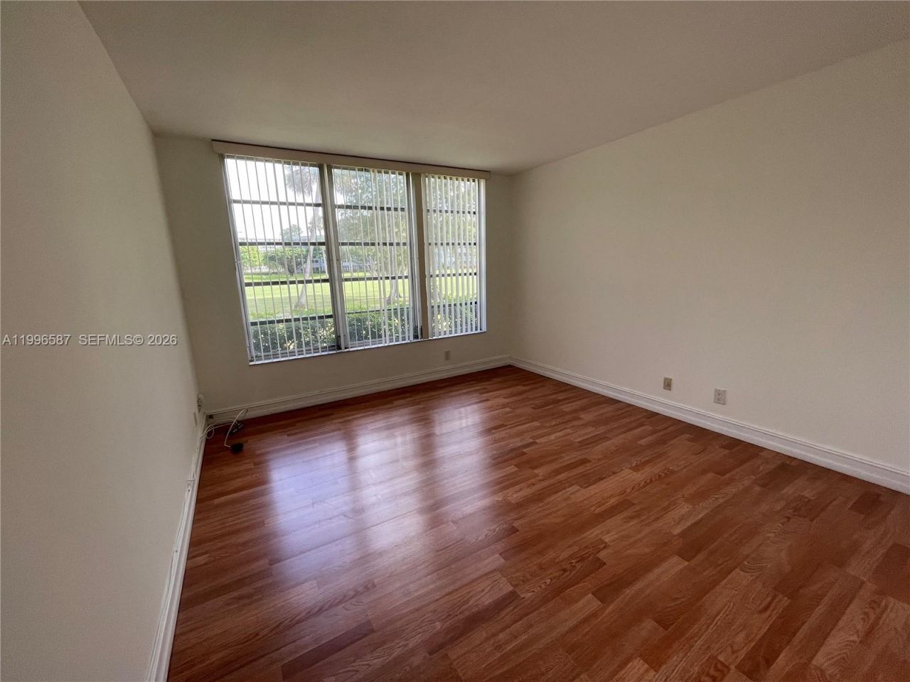 4009 N Cypress Dr, Unit 105, Pompano Beach, FL 33069 Photo