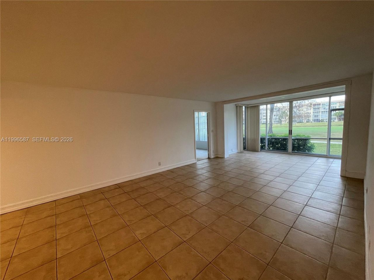 4009 N Cypress Dr, Unit 105, Pompano Beach, FL 33069 Photo