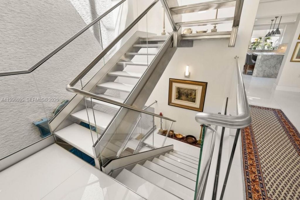 1000 Venetian Way , Unit 105, Miami, FL 33139 Photo