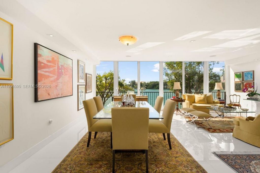 1000 Venetian Way , Unit 105, Miami, FL 33139 Photo