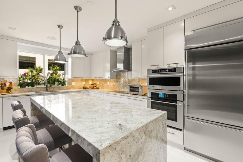 1000 Venetian Way , Unit 105, Miami, FL 33139 Photo