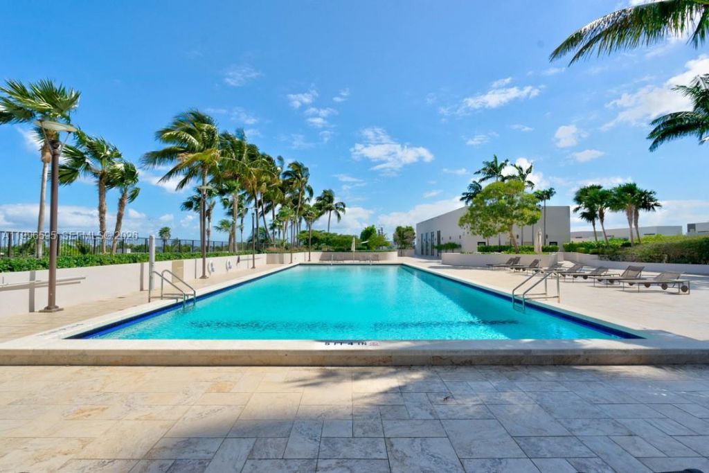 1000 Venetian Way , Unit 105, Miami, FL 33139 Photo