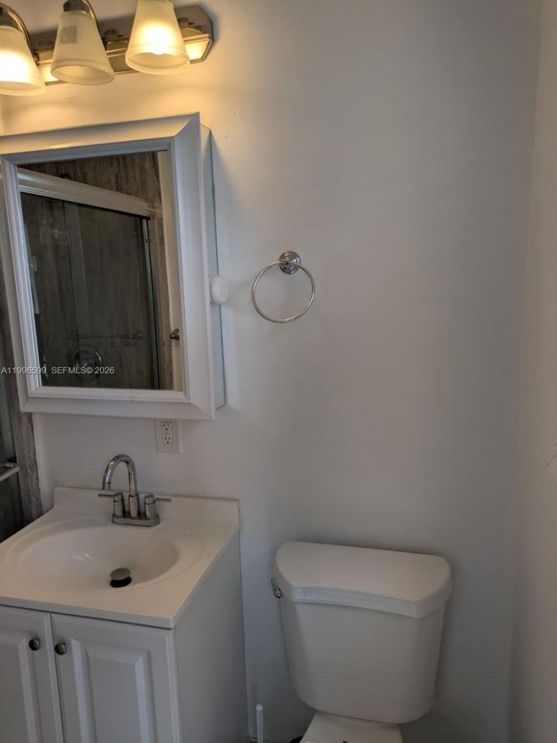 2116 Monroe Ter, Hollywood, FL 33020 Photo