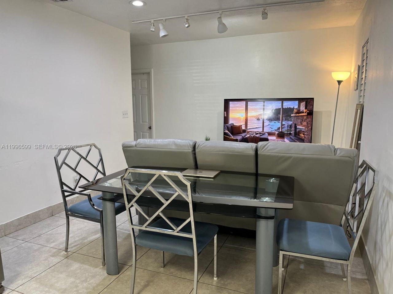 2116 Monroe Ter, Hollywood, FL 33020 Photo