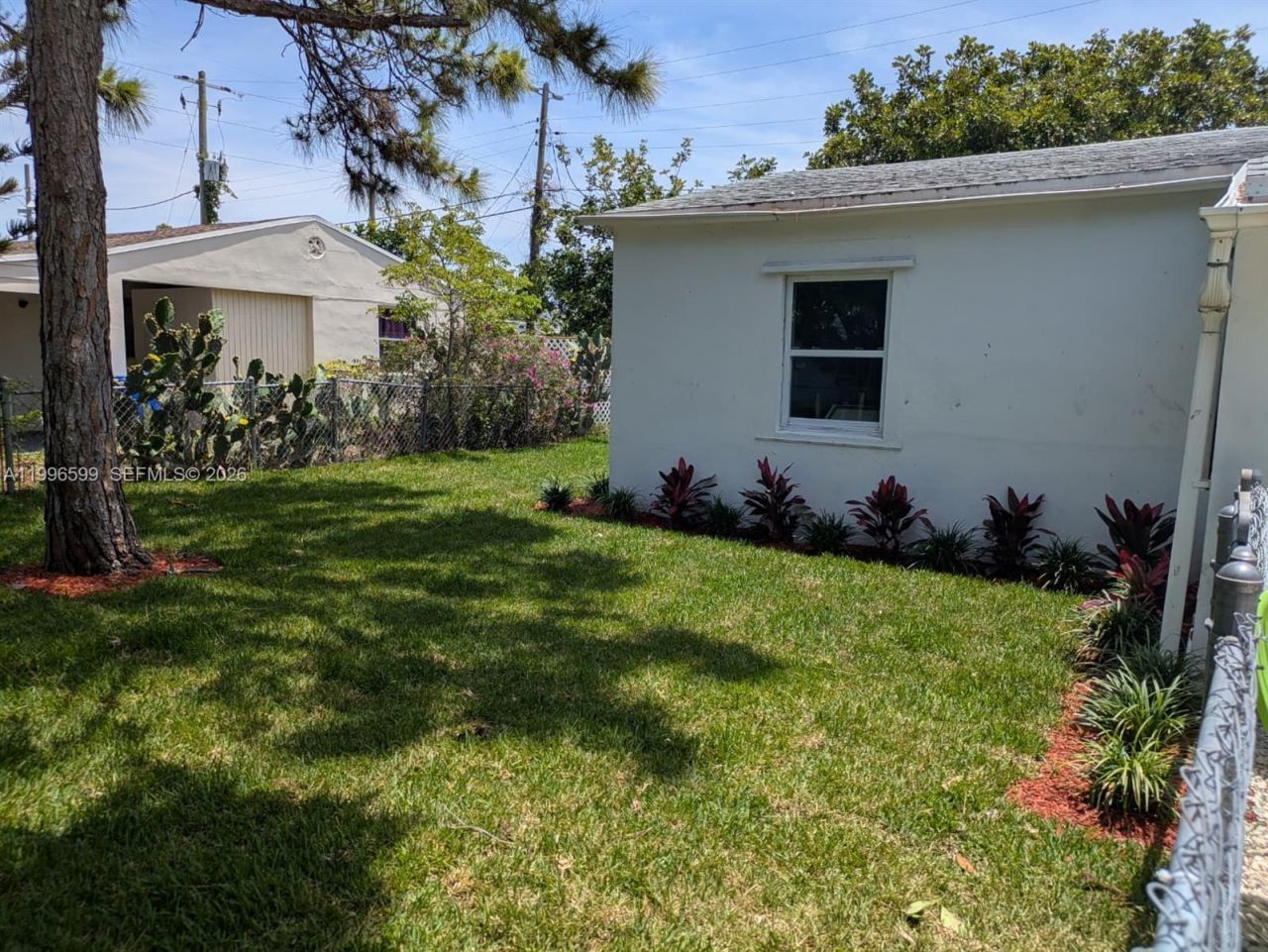 2116 Monroe Ter, Hollywood, FL 33020 Photo