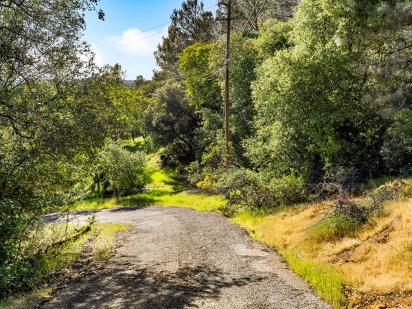 Iron Mine Rd, Auburn, CA 95602