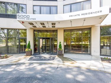 5000 Town Center, Unit 2001, Southfield, Mi 48075