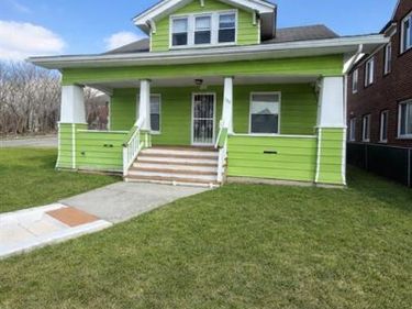 388 N Perry Street, Pontiac, MI 48342