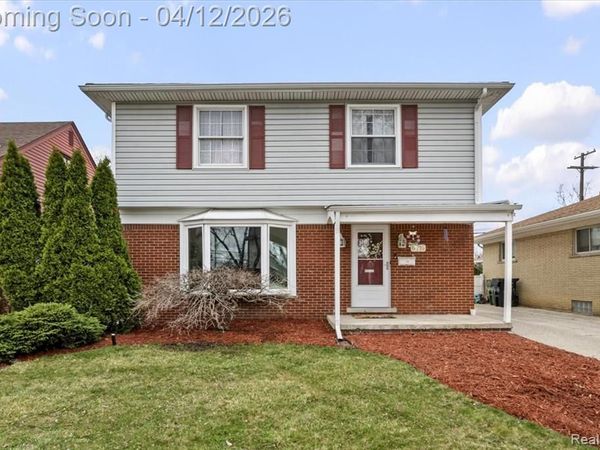 6716 Rosedale Boulevard, Allen Park, MI 48101