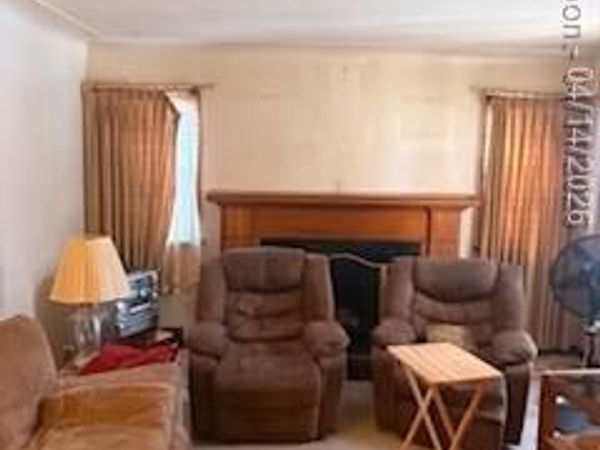 14882 E Piedmont Street, Detroit, MI 48223