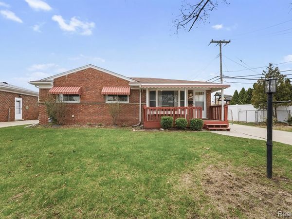 3627 Norwood Drive, Trenton, MI 48183