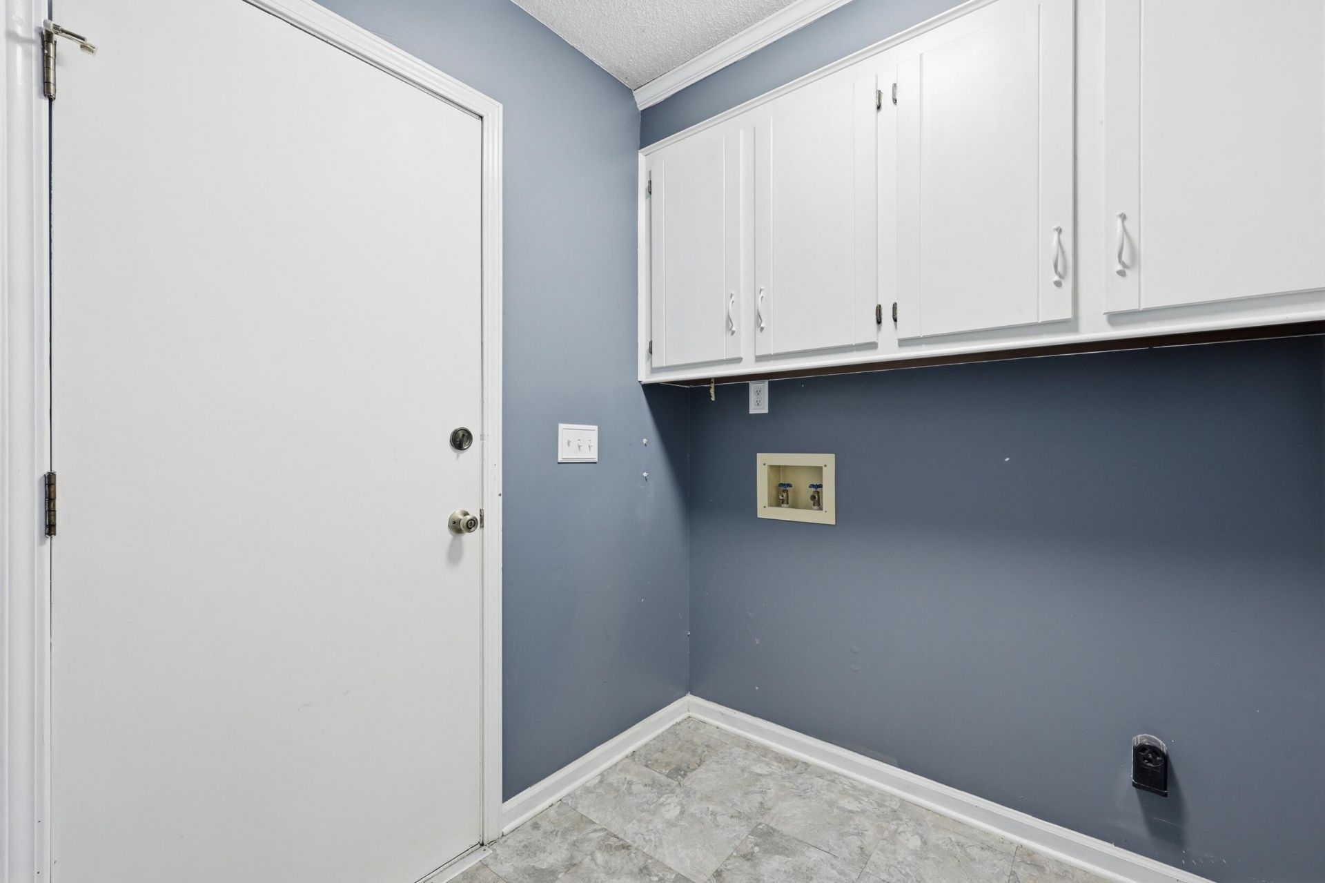 122 Southwold Circle Photo 21