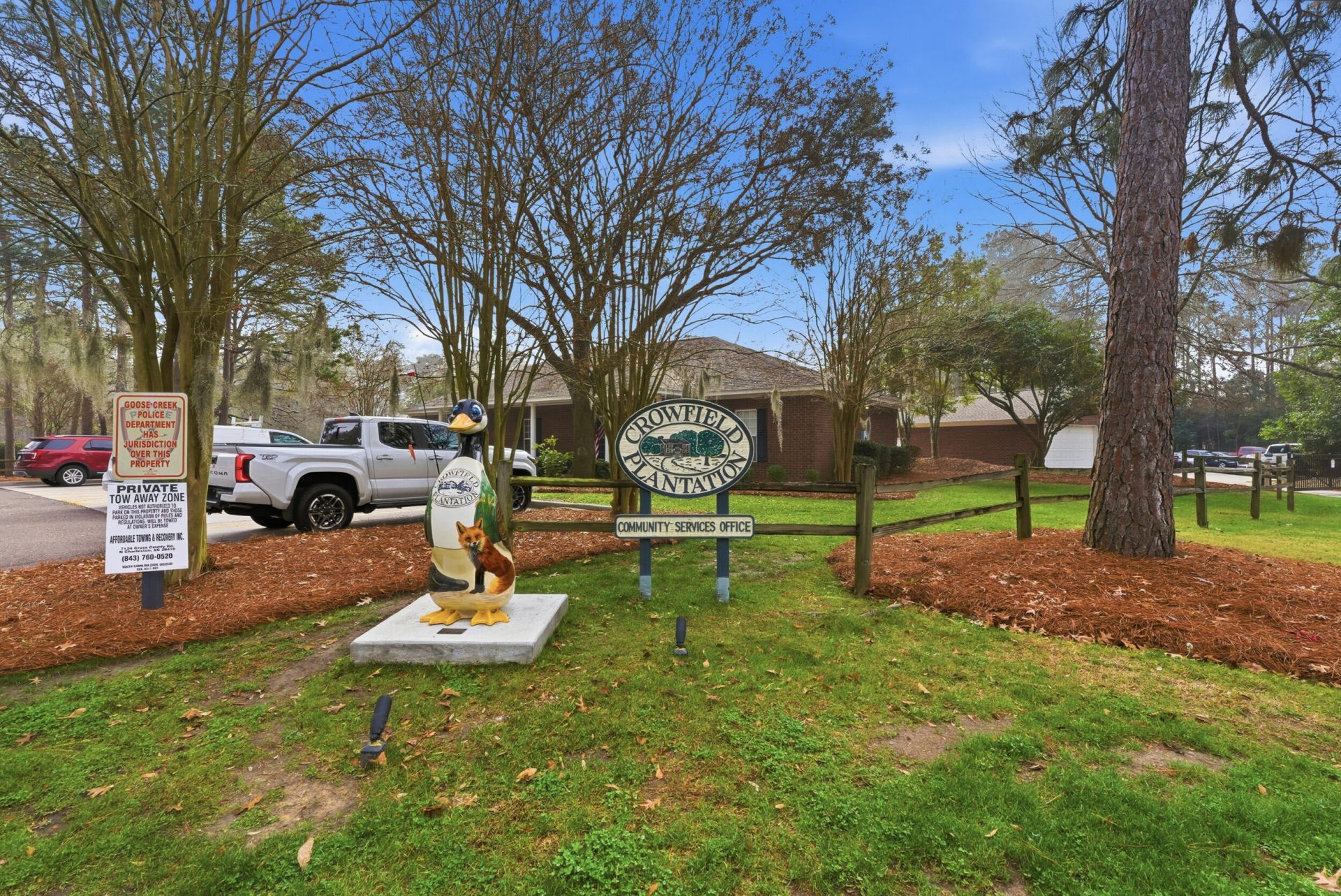 122 Southwold Circle Photo 33