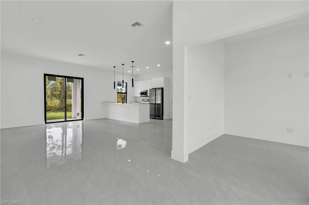 532 Lone Star Ln , Lehigh Acres, FL 33974 Photo