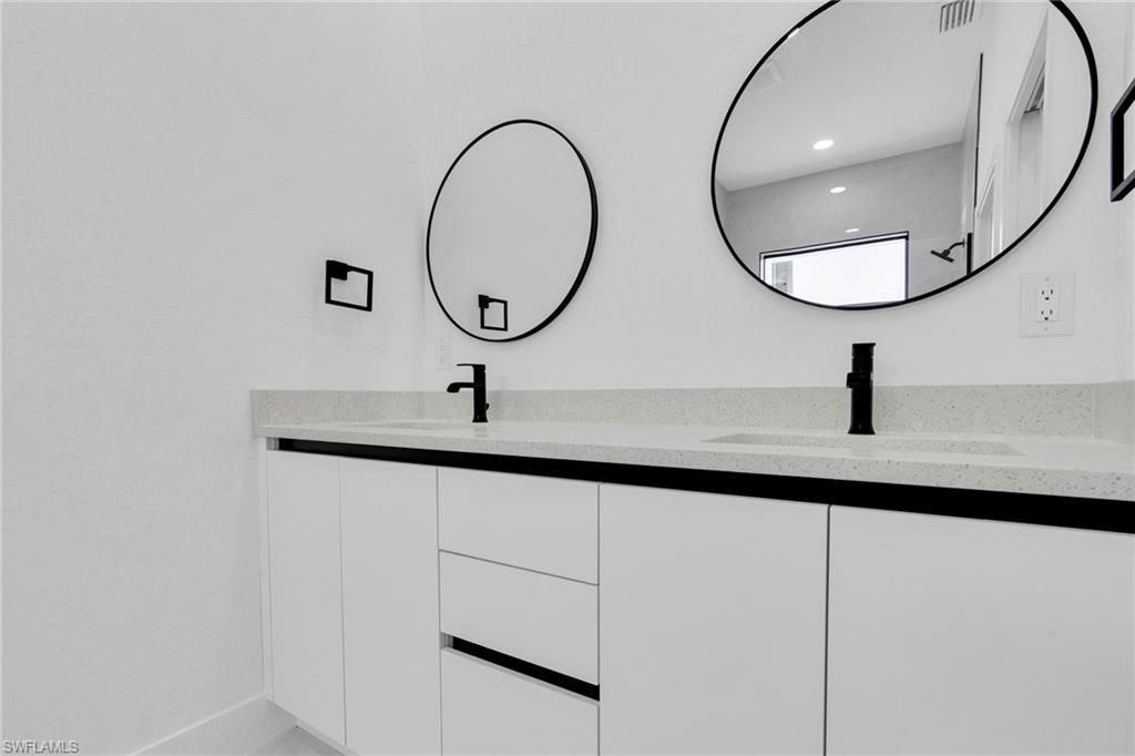 532 Lone Star Ln , Lehigh Acres, FL 33974 Photo