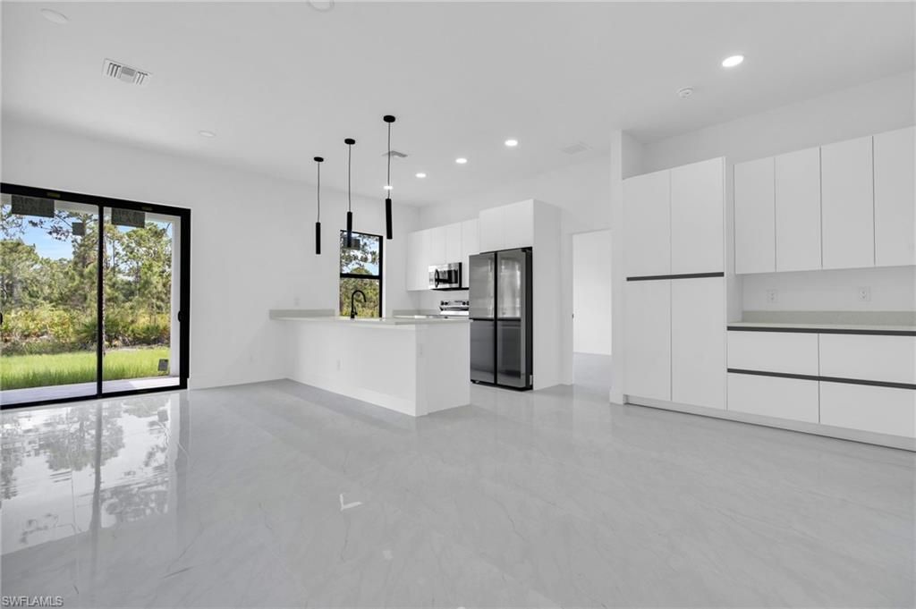 532 Lone Star Ln , Lehigh Acres, FL 33974 Photo