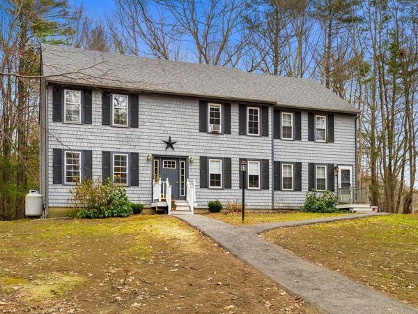 99 Winnicutt Road, Unit #6, Stratham, NH 03885