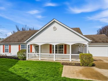 31 BERKSHIRE COMMONS Drive, Westerville, OH 43082